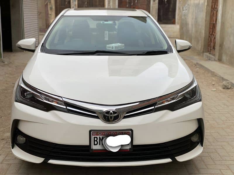 Toyota Altis Grande 2018 1