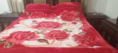 2 double blankets with double palai king size for sale new condition