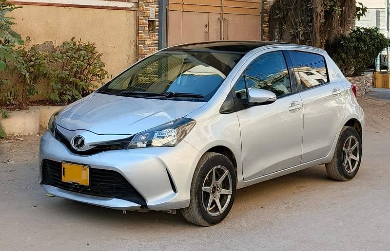 Toyota Vitz 2014 3