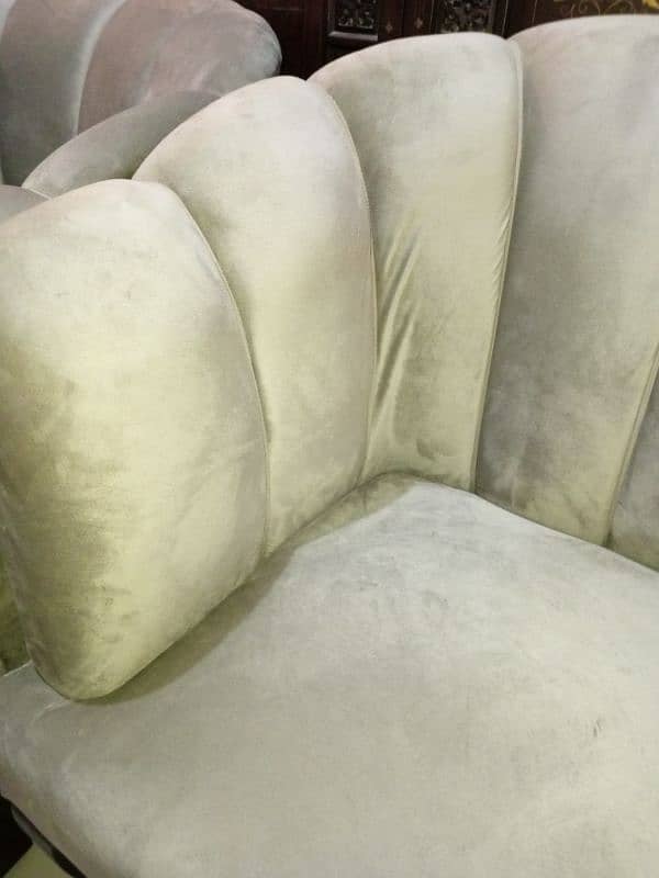 Coffee Chairs/ Sofa Chairs for sale. Pair. New 3