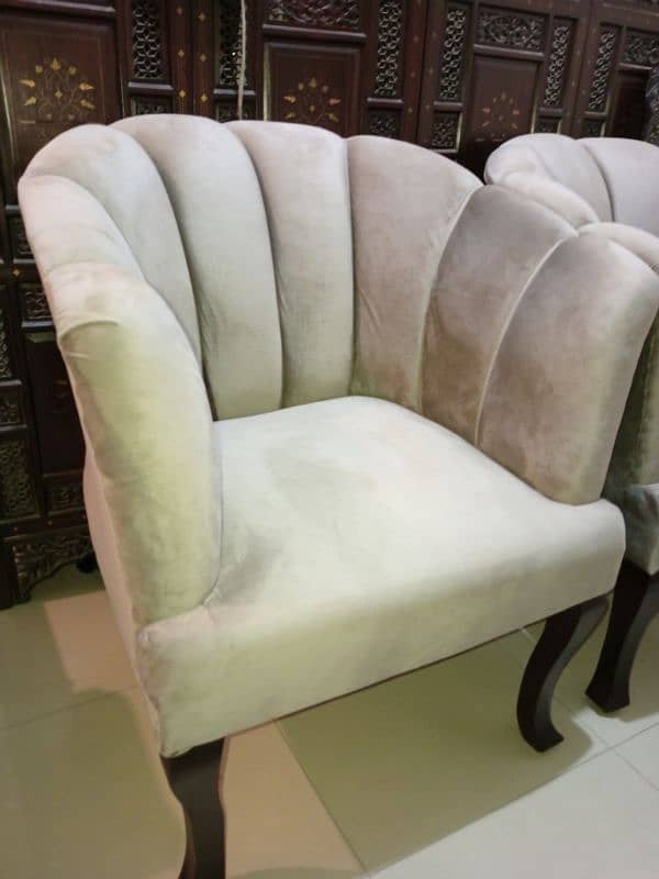 Coffee Chairs/ Sofa Chairs for sale. Pair. New 4