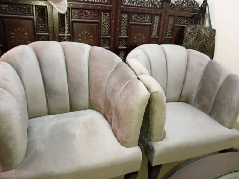 Coffee Chairs/ Sofa Chairs for sale. Pair. New 5