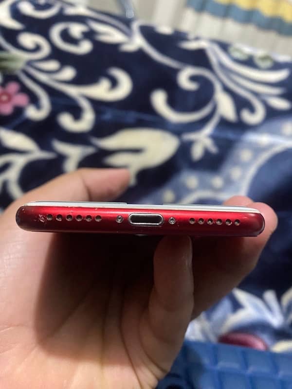 I Phone 7 (Red Product) 128Gb 23000Rs 4