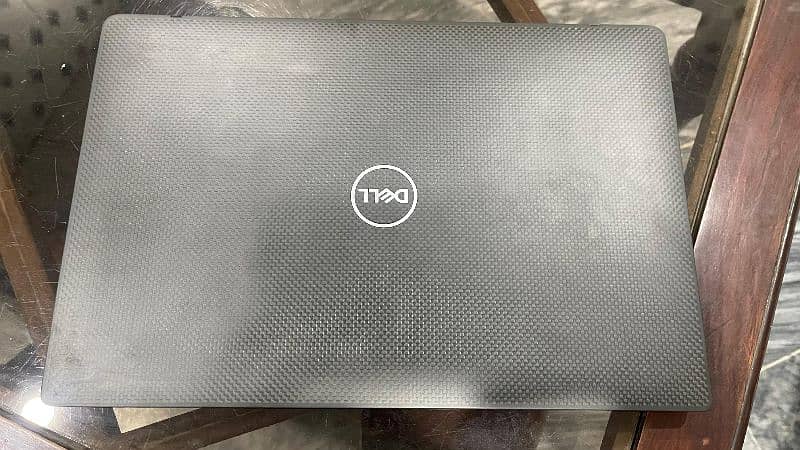 Dell Latitude 7400 7