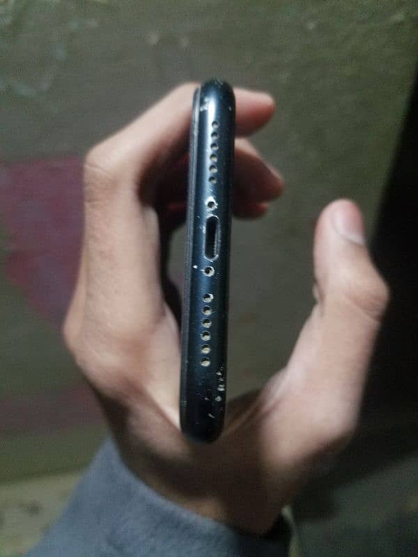 IPHONE XR NON PTA JV 4