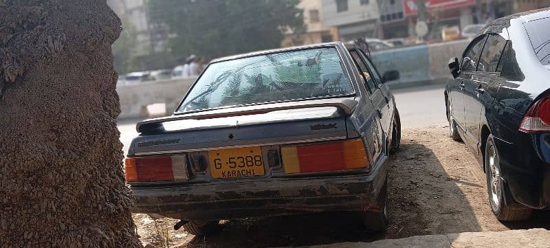 Nissan Sunny 1984 5