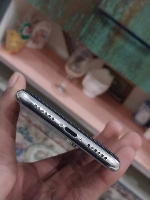 iPhone X white colour 64gb 5