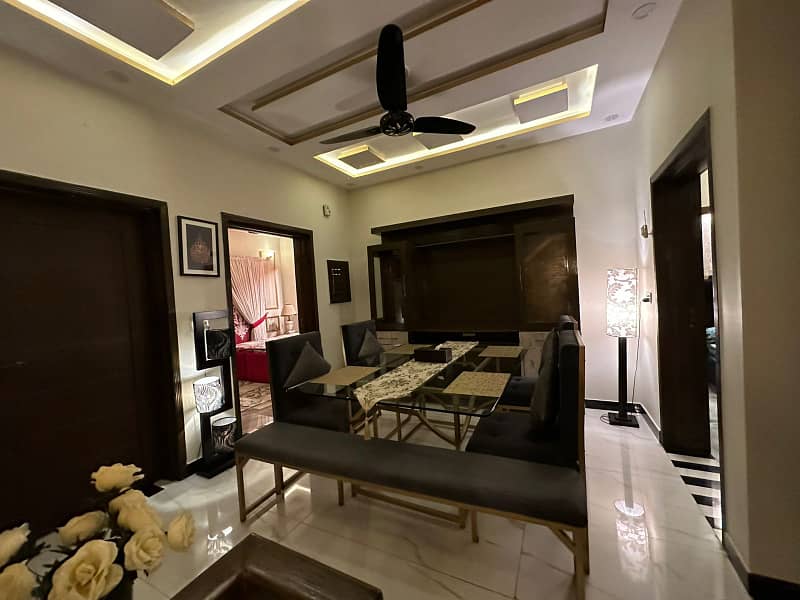 5 MARLA LUXURY FULLY FURNISHED HOUSE FOR RENT IN BAHRIA TOWN LAHORE 21