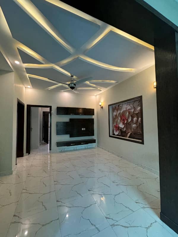 6 MARLA LOWER PORTION FOR RENT IN BAHRIA TOWN LAHORE 1