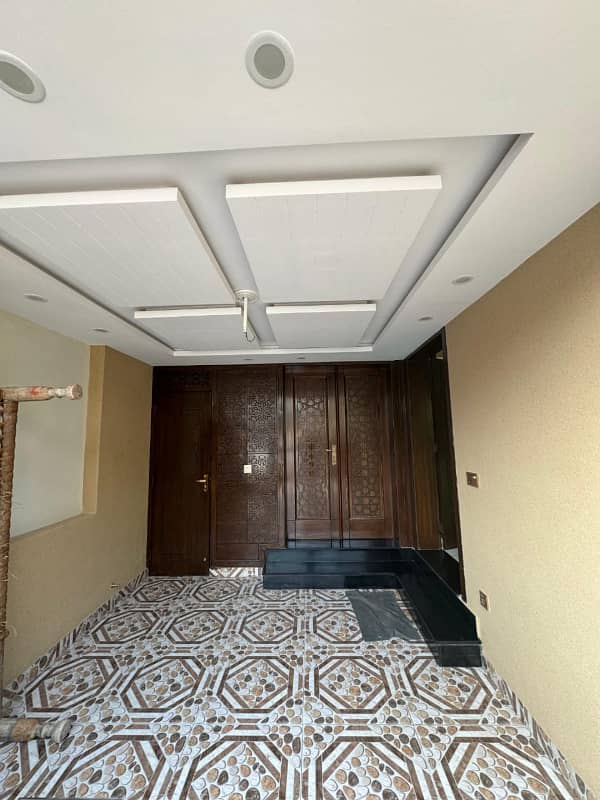 6 MARLA LOWER PORTION FOR RENT IN BAHRIA TOWN LAHORE 3