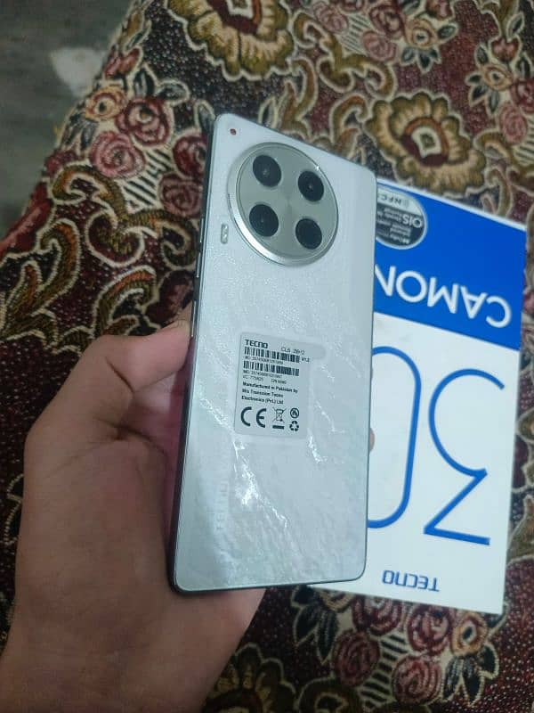 tecno camon 30 urgent sale 0