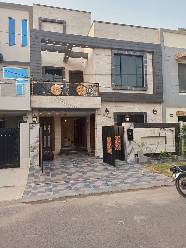 5 MARLA LUXURY FUNISHED HOUSE FOR RENT IN BAHRIA TOWN LAHORE 7