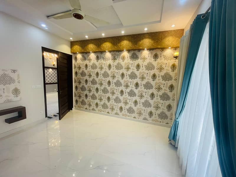 6 MARLA LOWER PORTION FOR RENT IN BAHRIA TOWN LAHORE 1