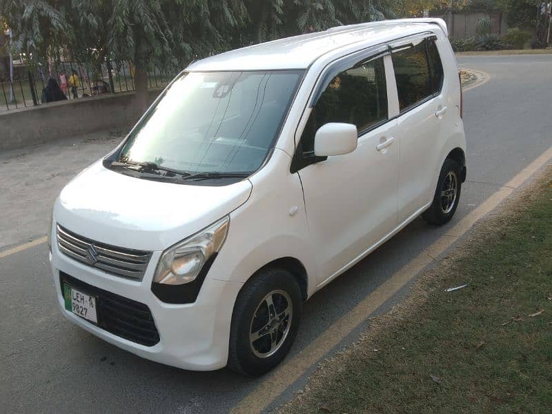 Suzuki Wagon R 2013 1