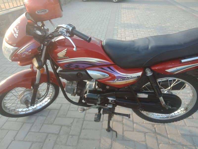 Honda pridor 2014 model  in good condition 1