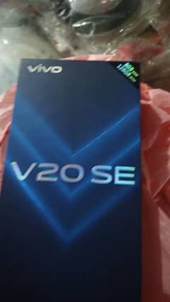 vivo v20 se with box and charger