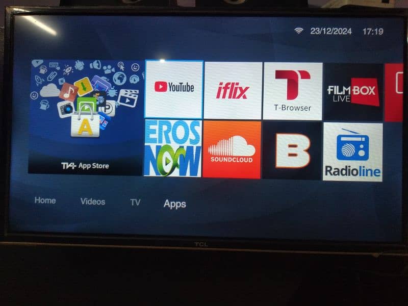 TCL Smart 32' Non android 1