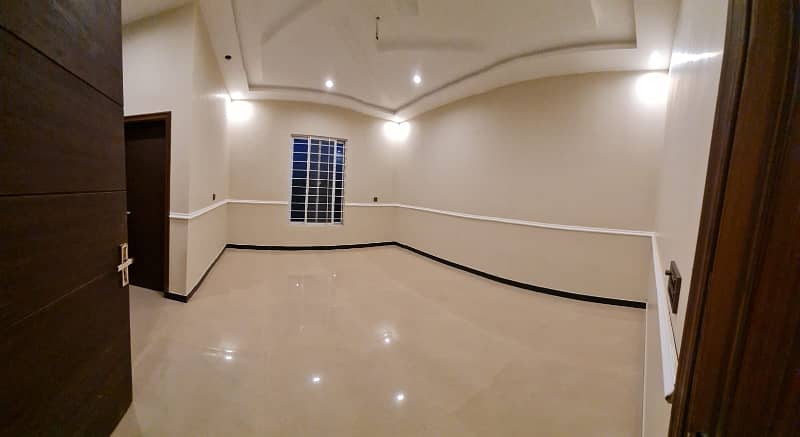 3 Marla Beautiful house available for sale in Al-Qayyum Garden Lahore 5