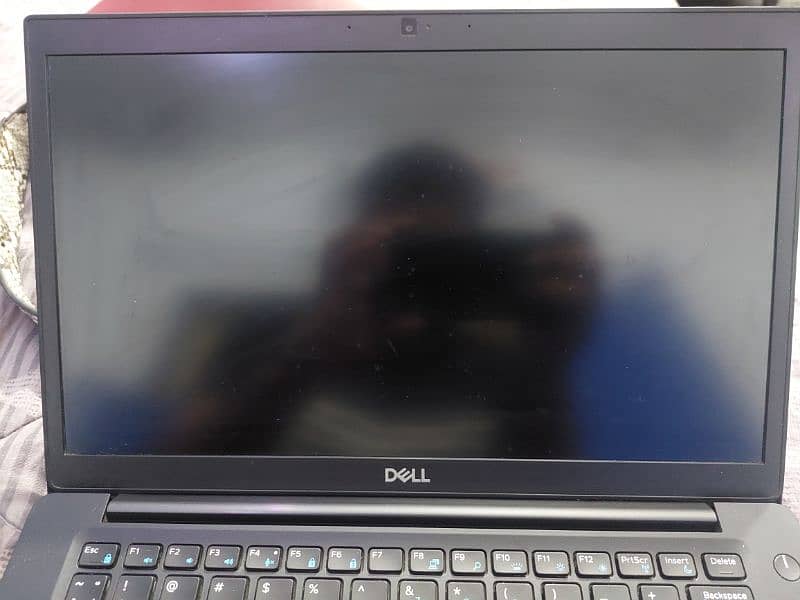 Dell Latitude 7490 0