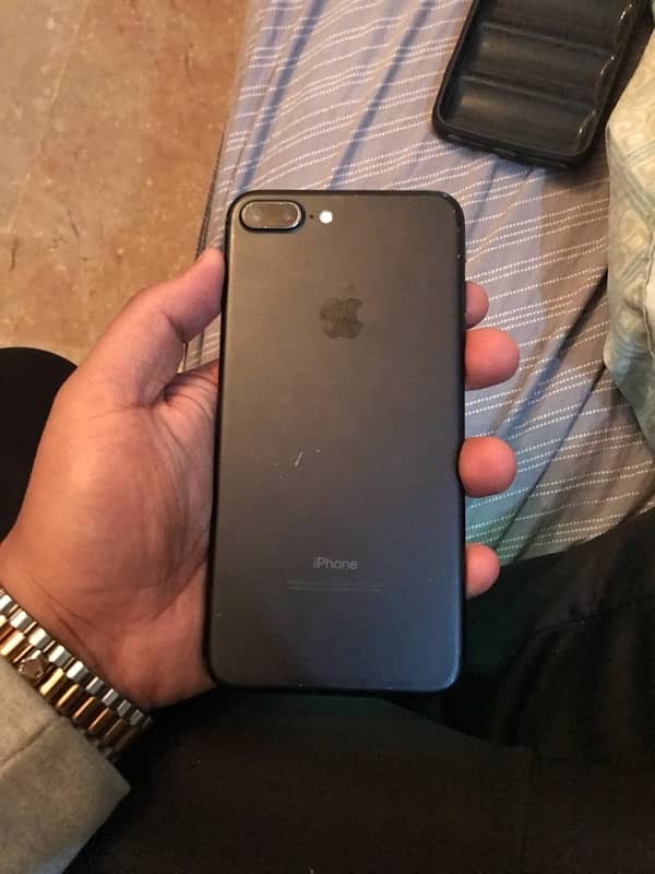 IPHONE 7plus 4