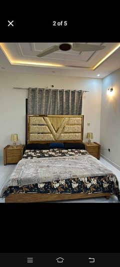 v shape golden bed, black bed