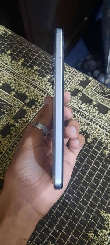 Infinix Hot 30 Play 4+4/64Gb 2