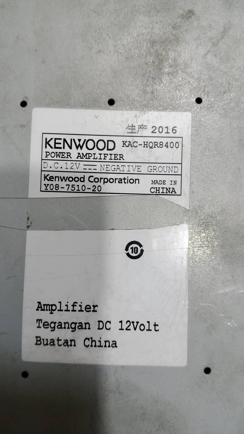 Kenwood KAC-HQR8400 4 Channel Amplifier Amplifire Amp Bass 5