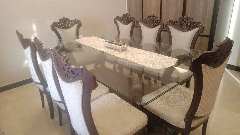 Shesham woodDining table with 8 chairs condition is very good 7