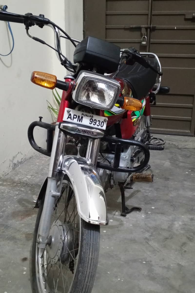 Honda CD 70 2022 exchange possible with Honda 125 19 model 0