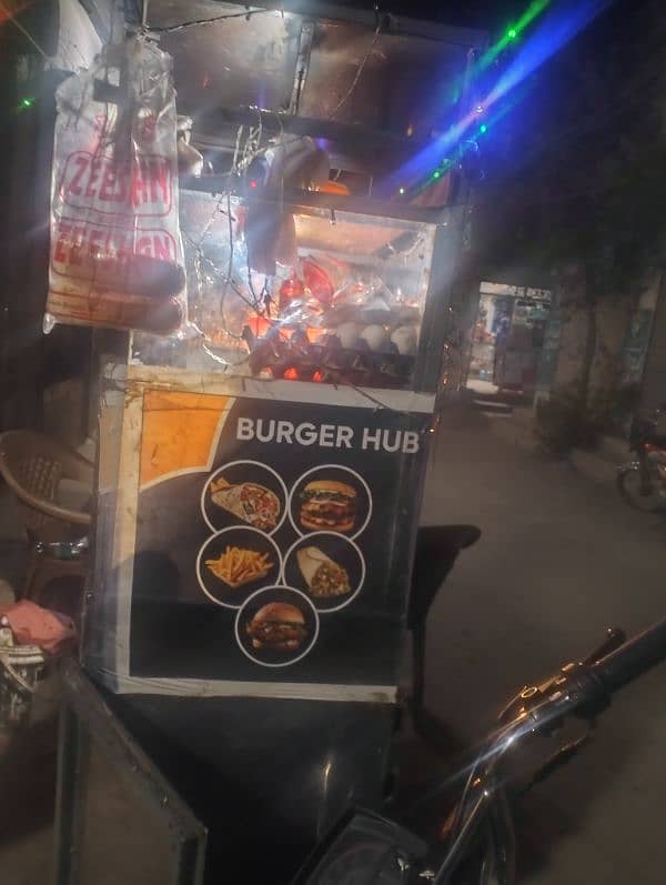 1 adad burger shawarma counter h 3 by 2 size h urgent sell krna h 1