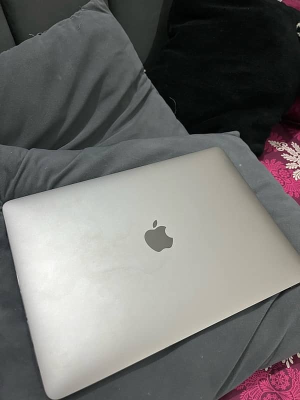 MacBook Air model retina 13 inches 2020 2