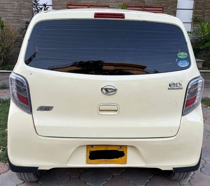 Daihatsu Mira 2014 1