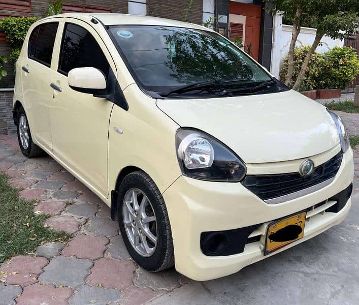 Daihatsu Mira 2014 2