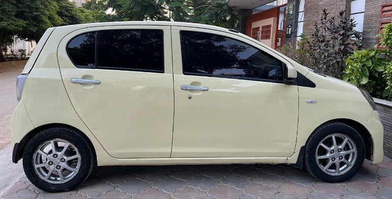 Daihatsu Mira 2014 3