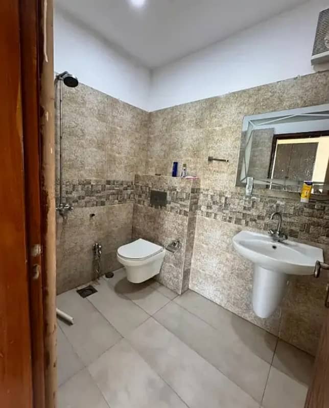 G-11/4 PHA D-Type Fully Renovated Flat For Sale 4