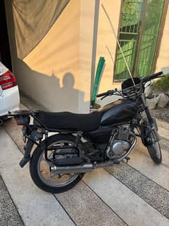 suzuki GS 150 SE