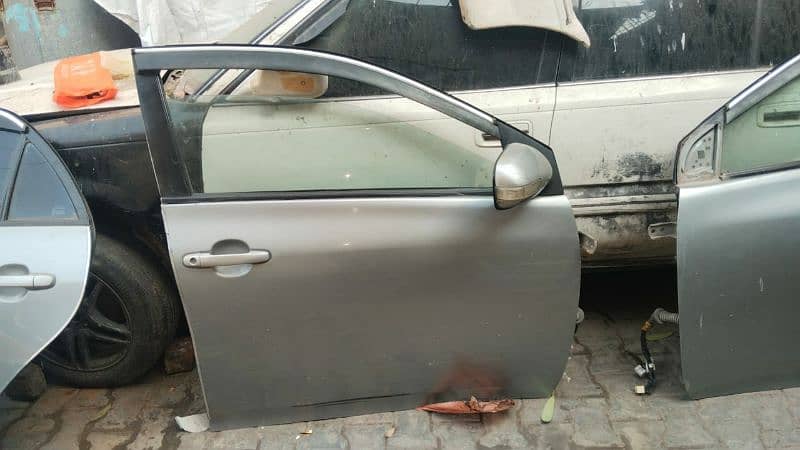 Car doors corolla gli 2011 to 2014 6