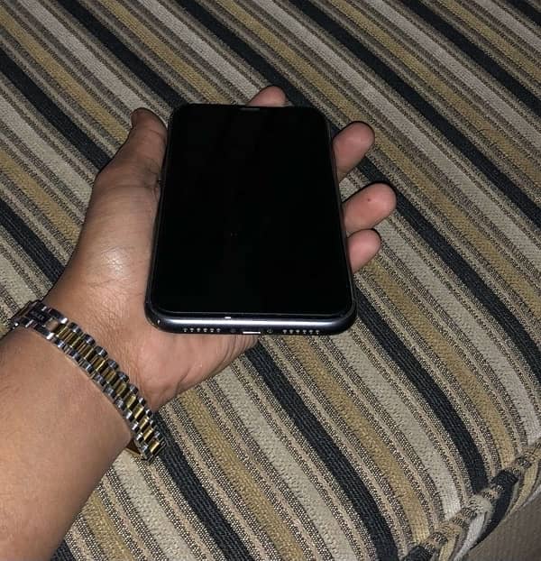 iPhone 11 128 gb Non pta Jv 6