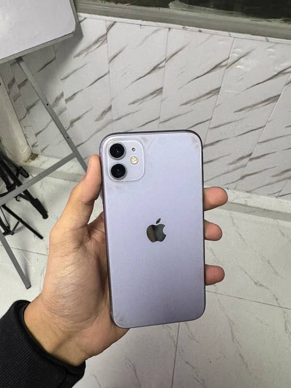 Iphone 11 128 GB PTA Approved For Sale 1