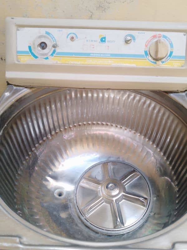 washing machine for urgent sale 1