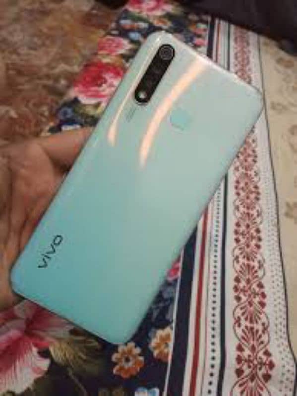 Vivo y19 4 Ram 128 rom .  Only call +92 326 9700018 1