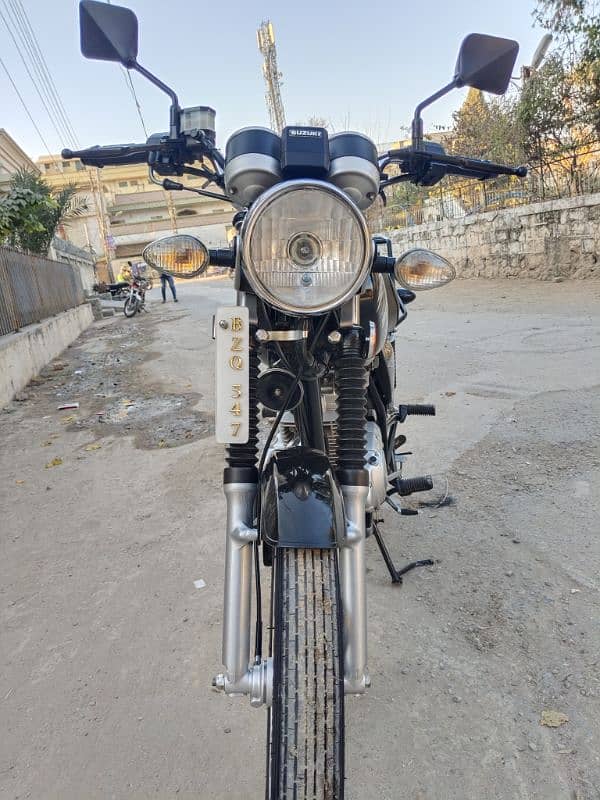 Suzuki GS 150 se 8