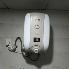 electric geyser for sale use only 2 month