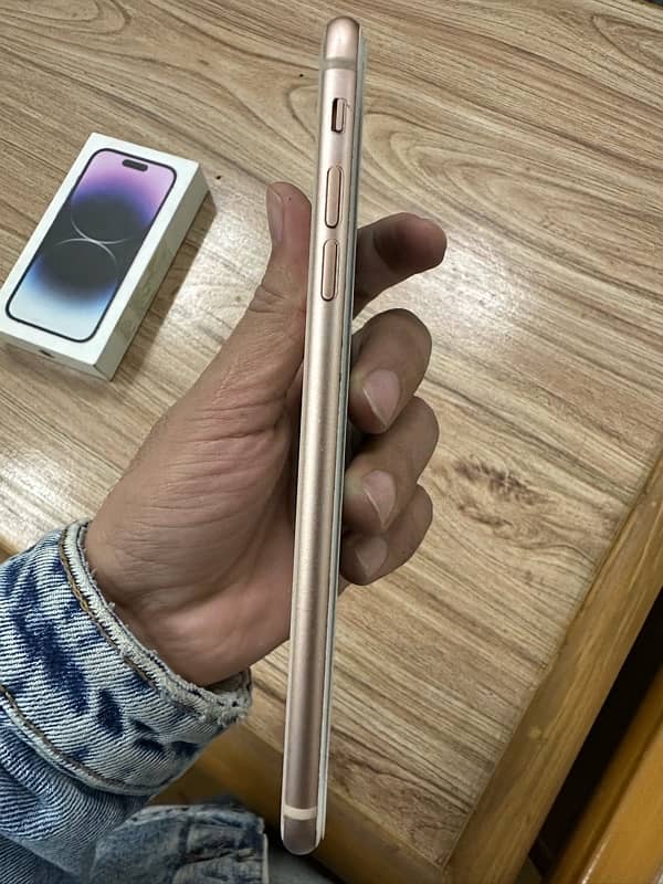 iphone 8plus 256gb factory unlocked 5