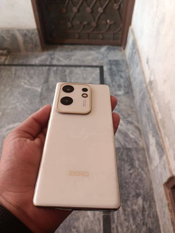 Infinix Zero 30 2