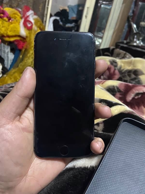 iPhone  7 pta 1