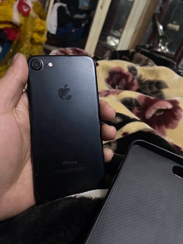 iPhone  7 pta 2