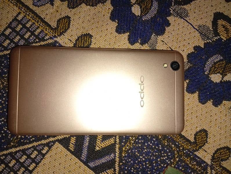 oppo a37 Condition 10/10 ha dual SIM& Memory card dono cemary clear ha 2