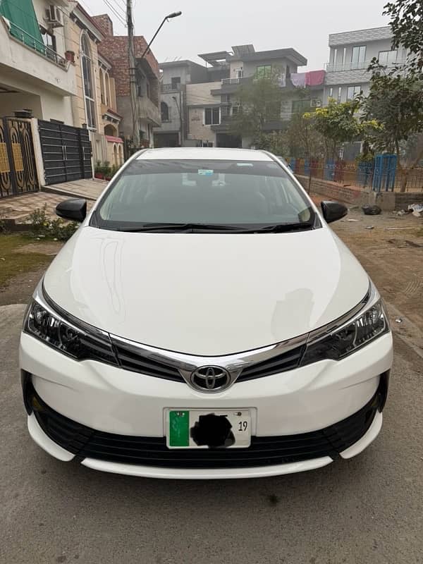 Toyota Corolla Altis 2019 1