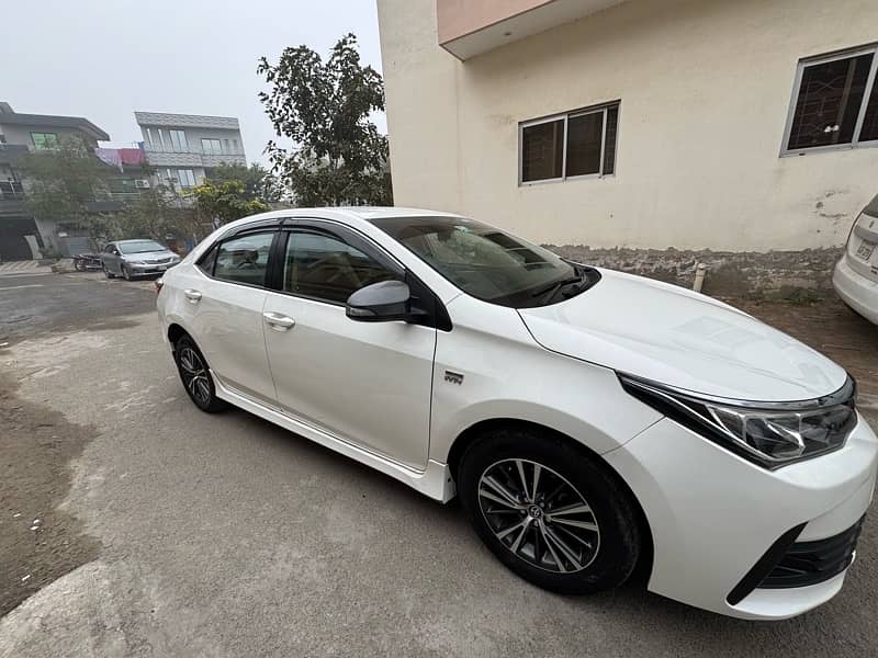 Toyota Corolla Altis 2019 3